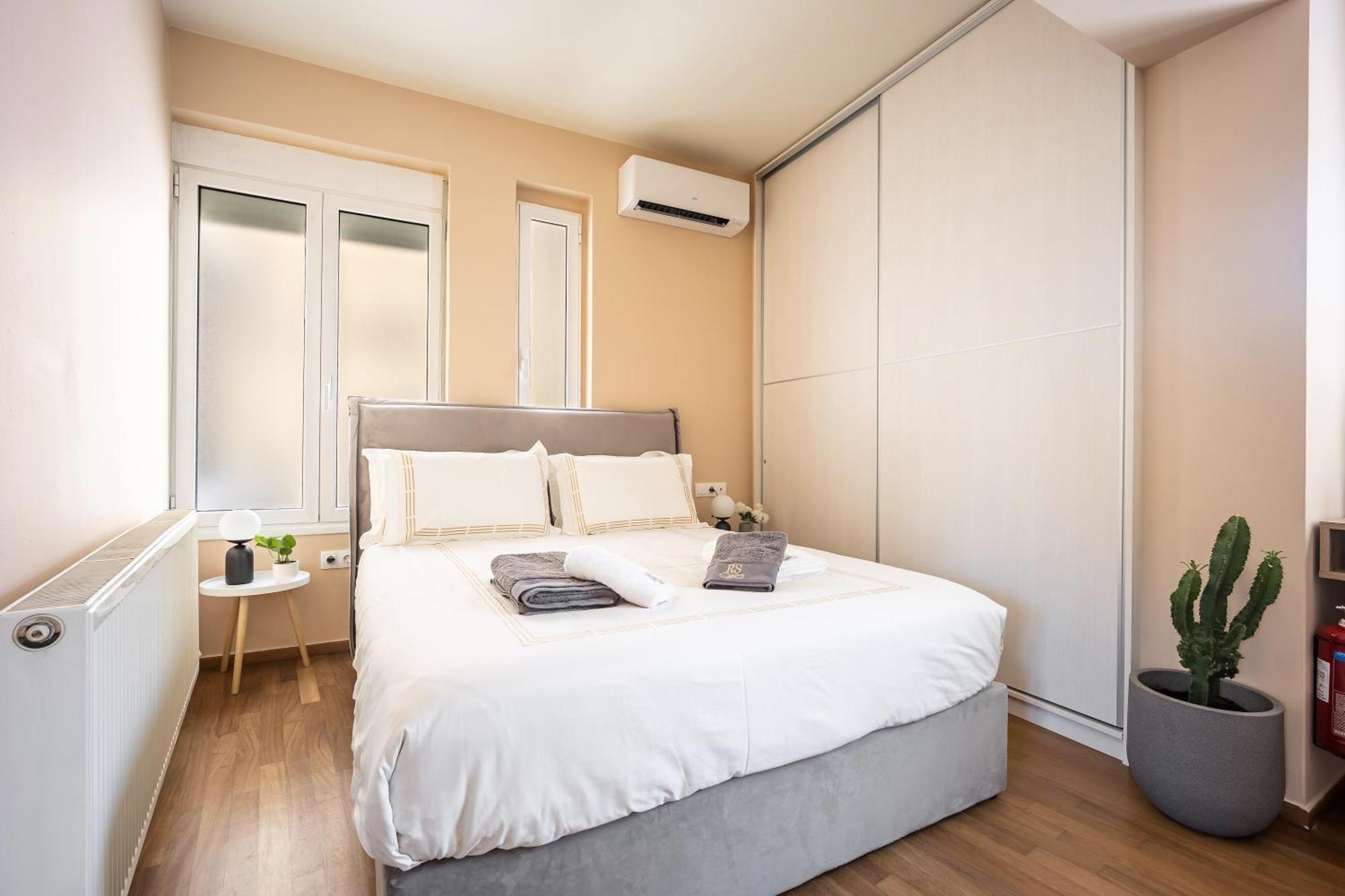 Oasis Athens - Boutique Suites Bagian luar foto